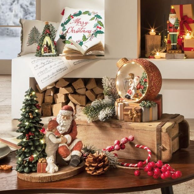 Albero con Babbo Natale